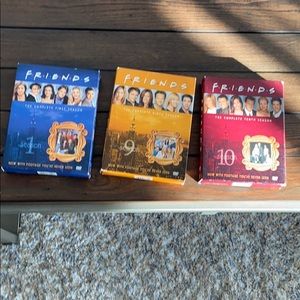 Friends seasons 1,9 and 10 seasons in dvd